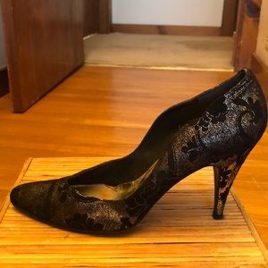Stuart Weitzman Vintage Black & Gold suede heels